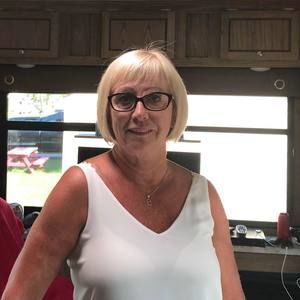 Meet your Posher, Diane